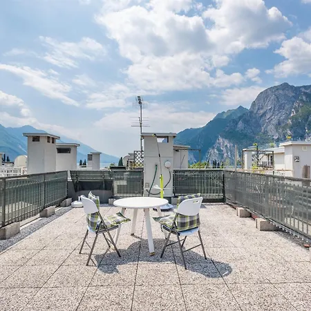 Brione Paradise Riva del Garda Exterior foto